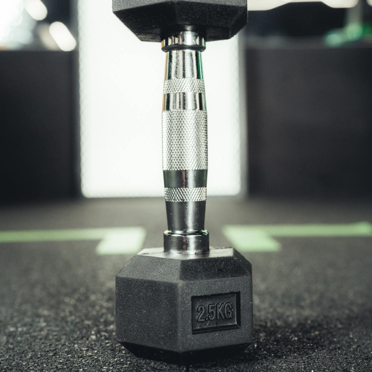 Gumiborítású HEX öntöttvas kézisúlyzó 2,5 kg - UpForm